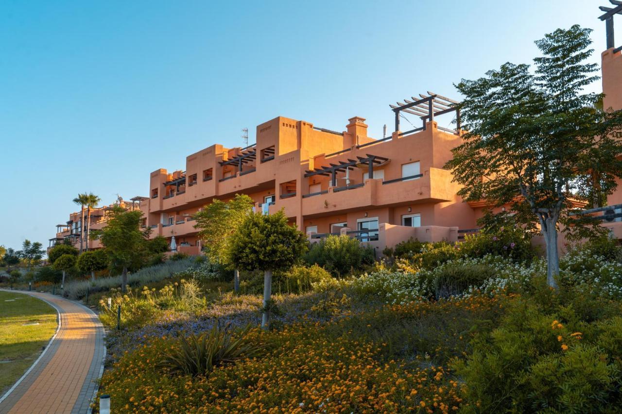 Beautiful 2-Bed Apartment In Casares Costa Bahia de Casares Ngoại thất bức ảnh